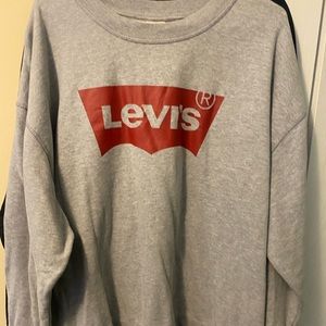 Levi’s crewneck!